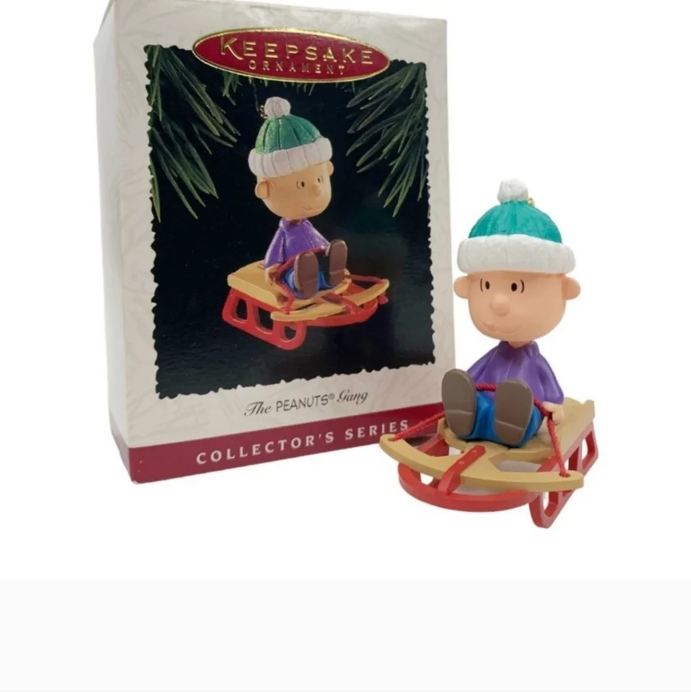Vintage Hallmark Linus Sledding 1995 Christmas Ornament Peanuts Gang QX5059